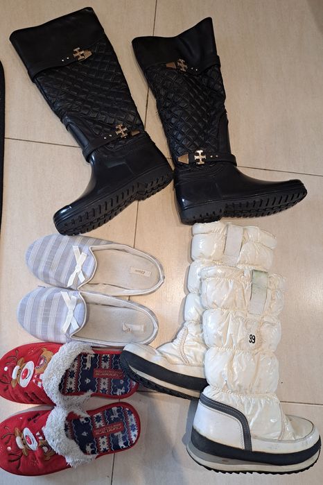 Подарявам обувки 37ми номер със забележки за София