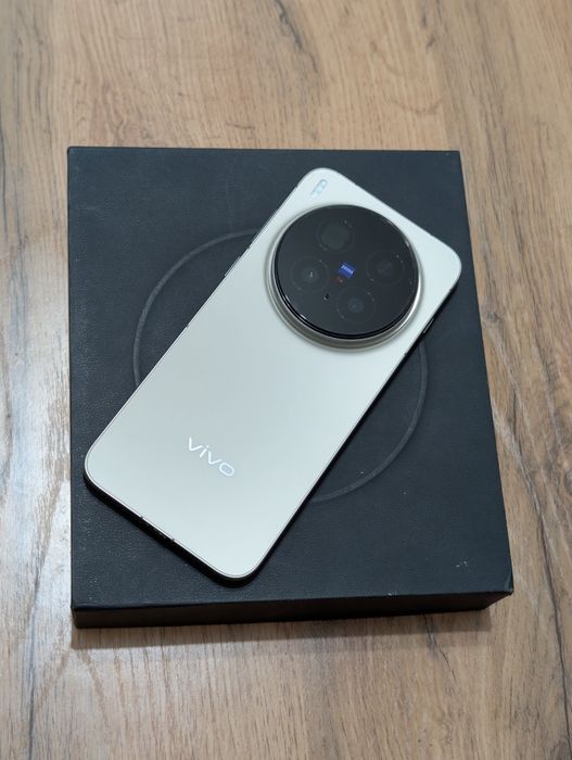 Vivo X300 Pro 512 gb Ram 16 EAC