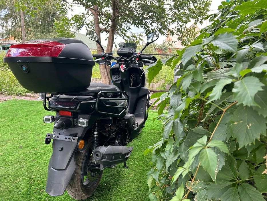 Скутер sport tank150