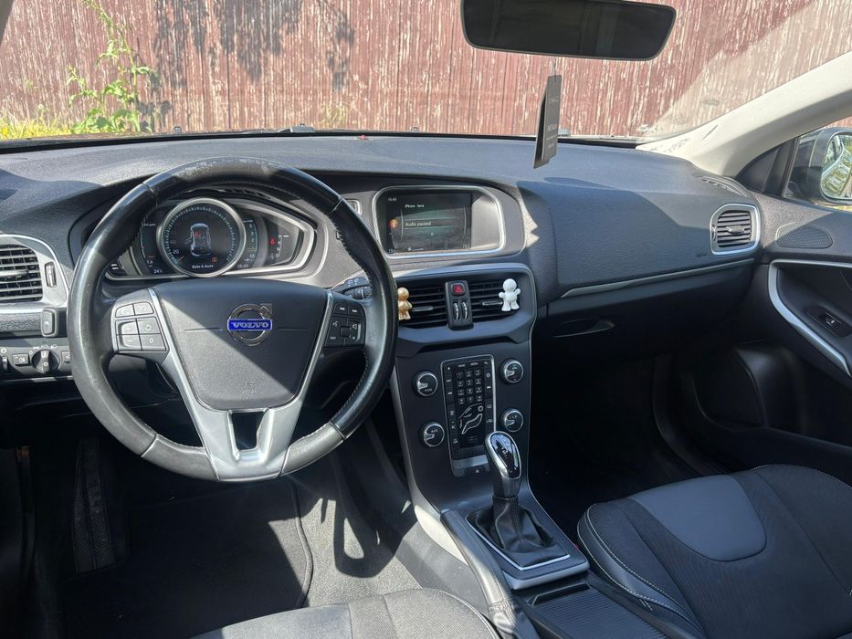 Vand Volvo V40 D3 2016 2.0 diesel 150cp automat
