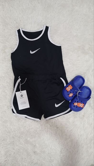 Bolalar mayka shortigi