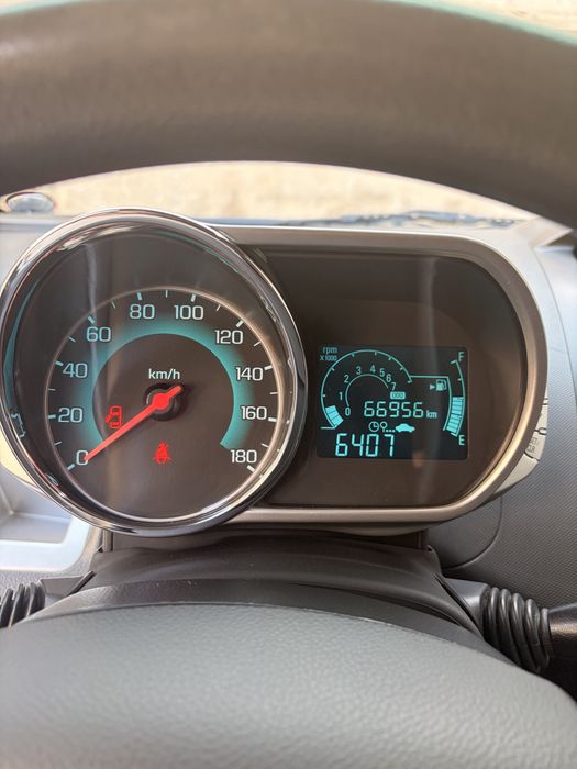 Chevrolet Spark 2 Pozitsiya Avtomat 2019 yil