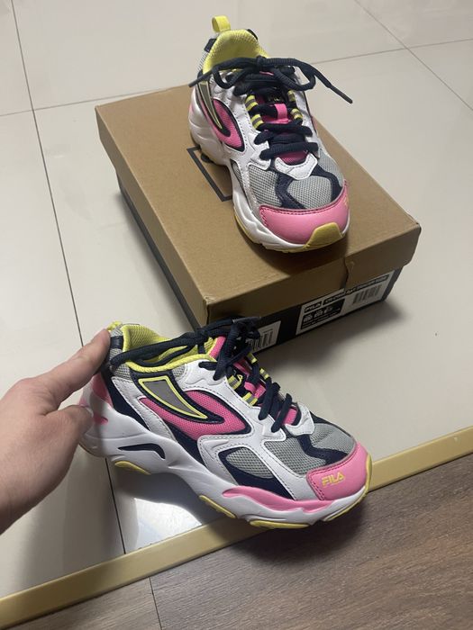 Adidasi Fila pt fetite