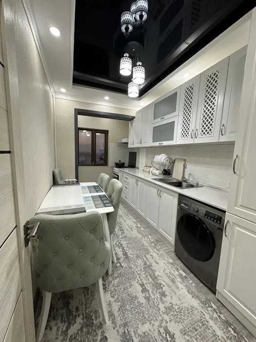 Современная квартира в престижном  3/7/13   ЖК Алмазар сити