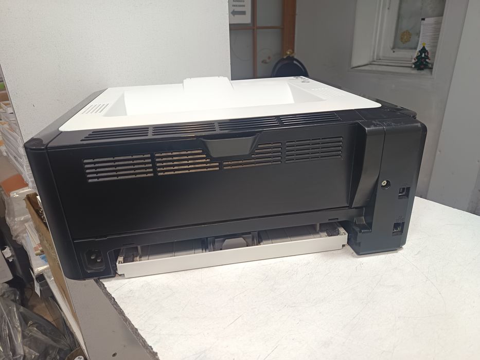 Черно белый лазерный принтер