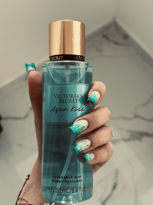 set 4 spray-uri de corp