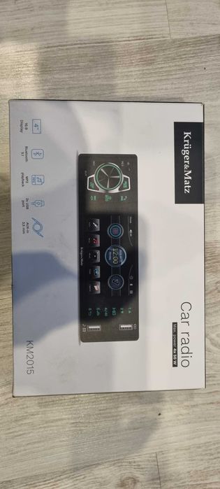 Casetofon de masina pret 180 lei