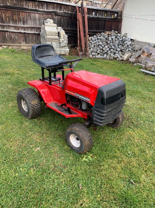 tractoras de tuns iarba 12hp