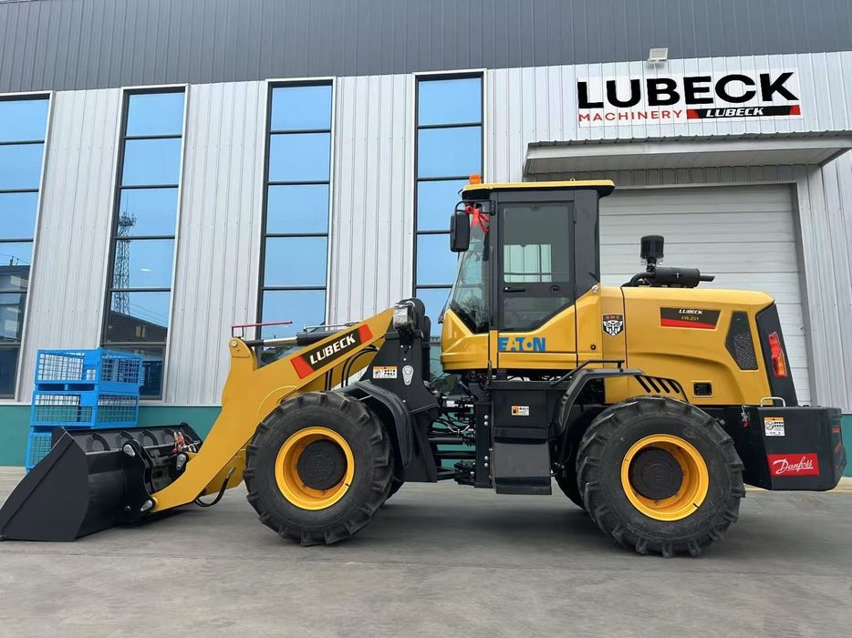 Încărcător Frontal Lubeck FR 301W- 3 tone încarcare-4.2m H. NOU 2026~Leasing/Rate