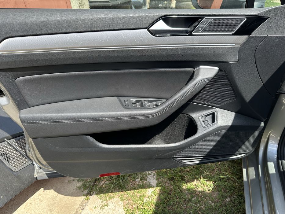 Trimuri iluminate aluminiu mahon Vw Passat B8 break combi variant 2015-2023