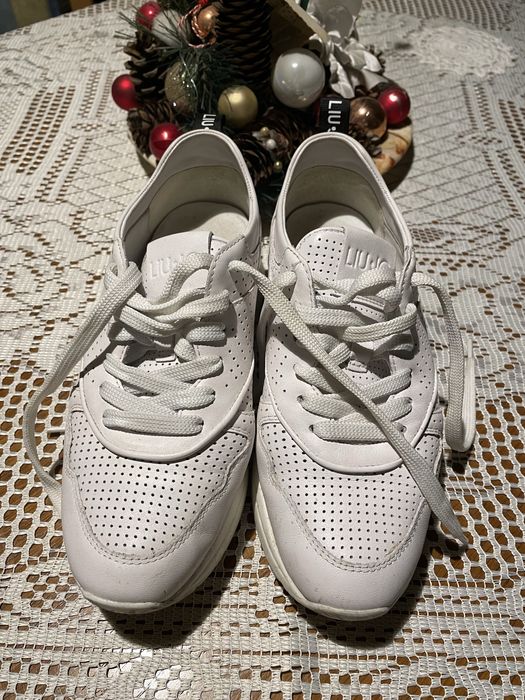Pantofi albi piele Liu Jo 37