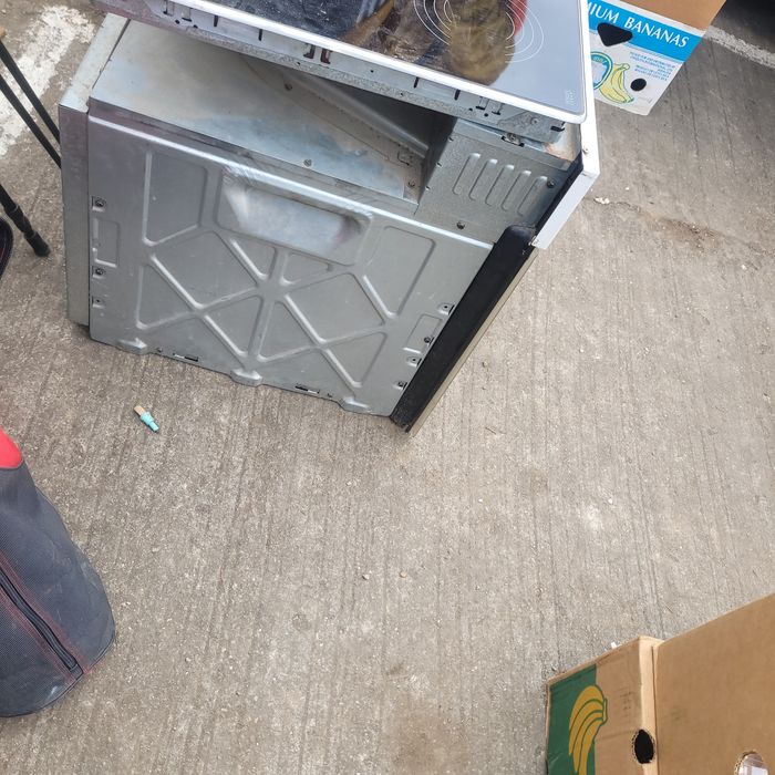 Cuptor electric Wirlpool