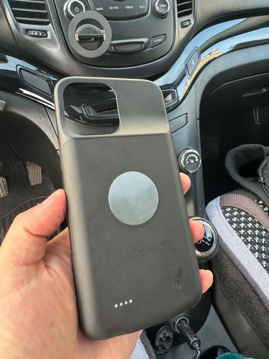 Чехол повербанк на iPhone 12 pro max и iphone 13 pro max