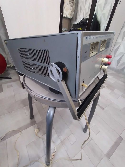 продам источник питания постоянного тока