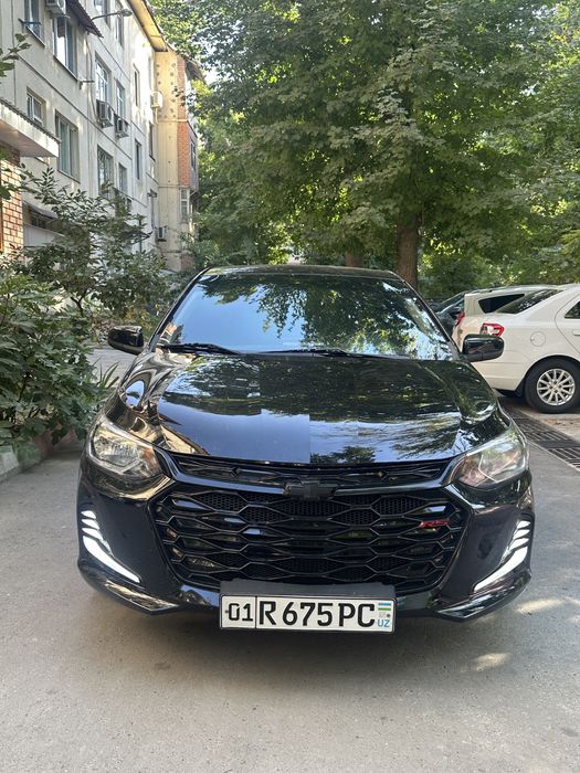 Chevrolet Onix Turbo
