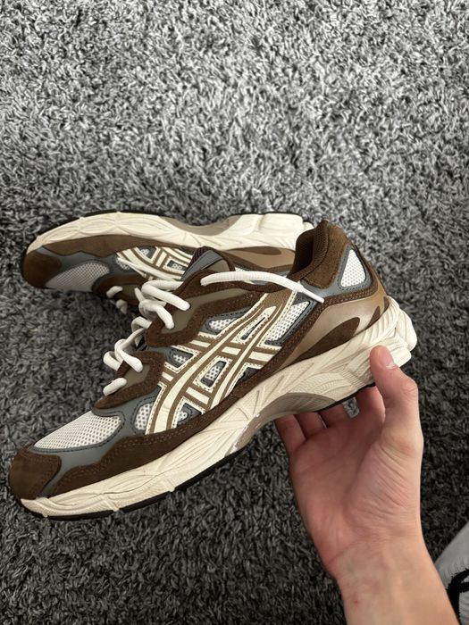 Обувки asics gel nyc