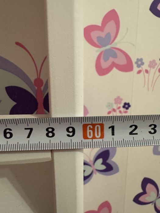 Детска етажерка за книги