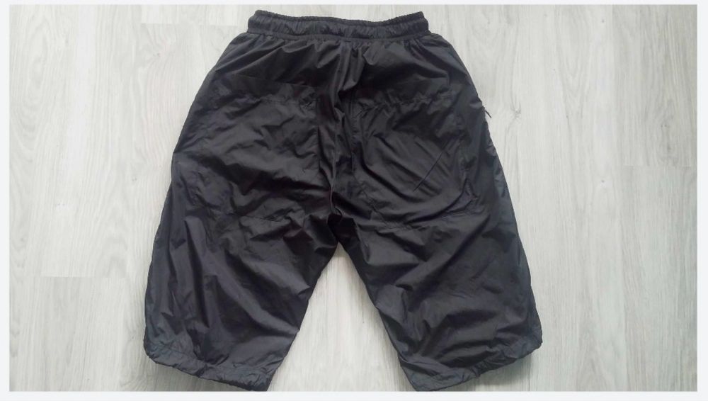 Luda къси панталони