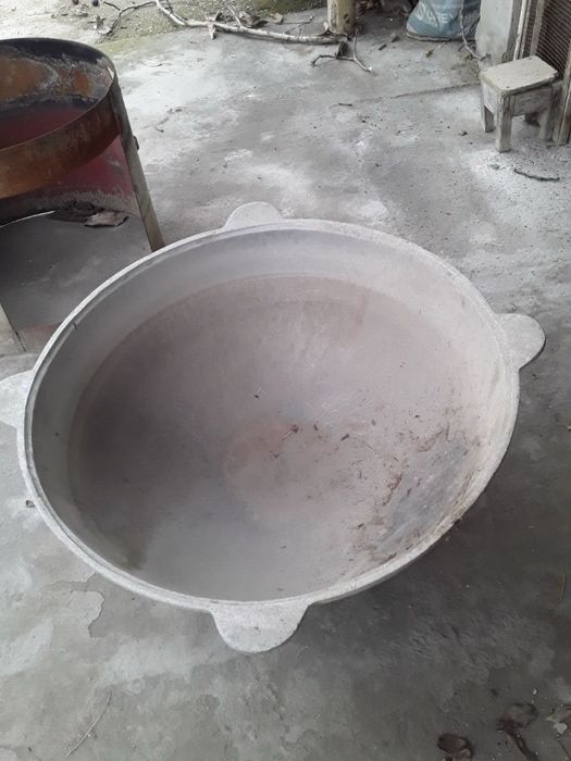 Uncha ishlatilmagan qozon o’chaq sotiladi