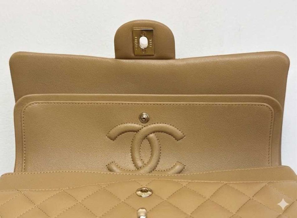 Geantă Chanel din Piele Bej, Poseta Chanel din Piele Crem