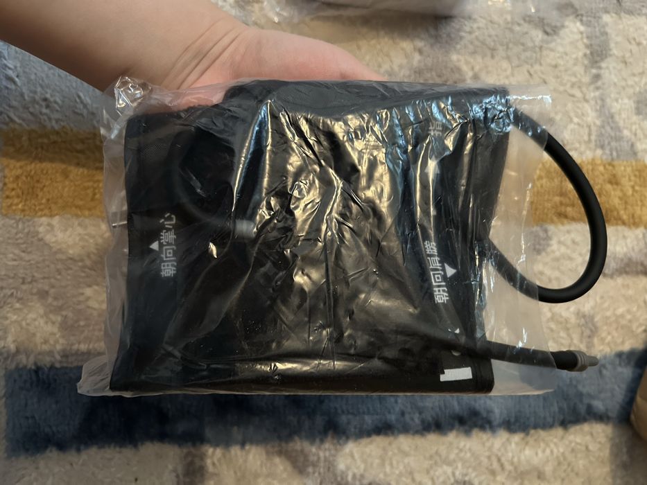 Электронный тонометр HH-BP15