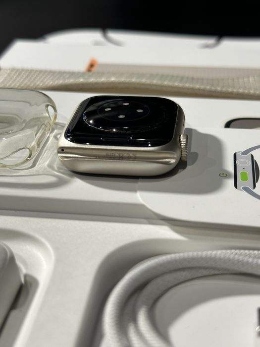 Apple Watch 9, 41mm, Starlight Loop