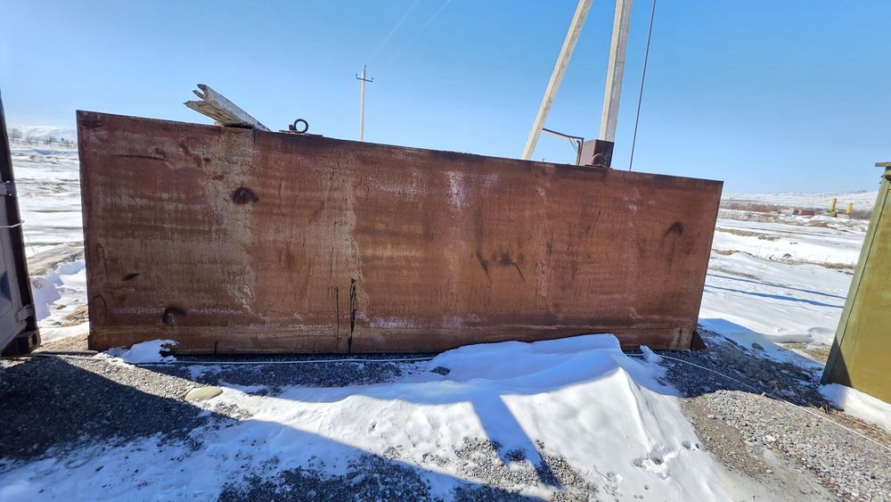 Емкость для хранения и разогрева битума