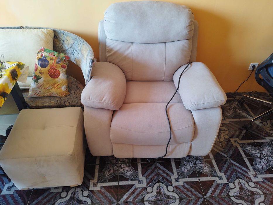 Фотьойл с електрически релакс механизъм SELENA LUX - бежов