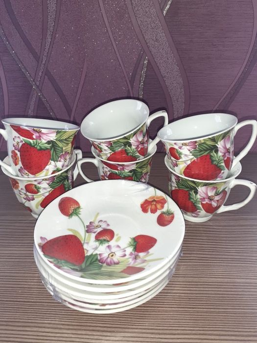 Новый фарфоровый сервиз