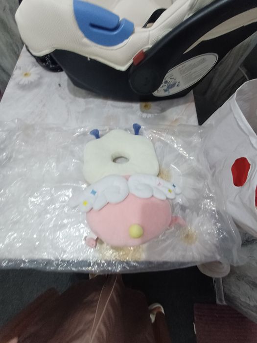 Продаётся защита головы ребёнка подушка рюкзак новый