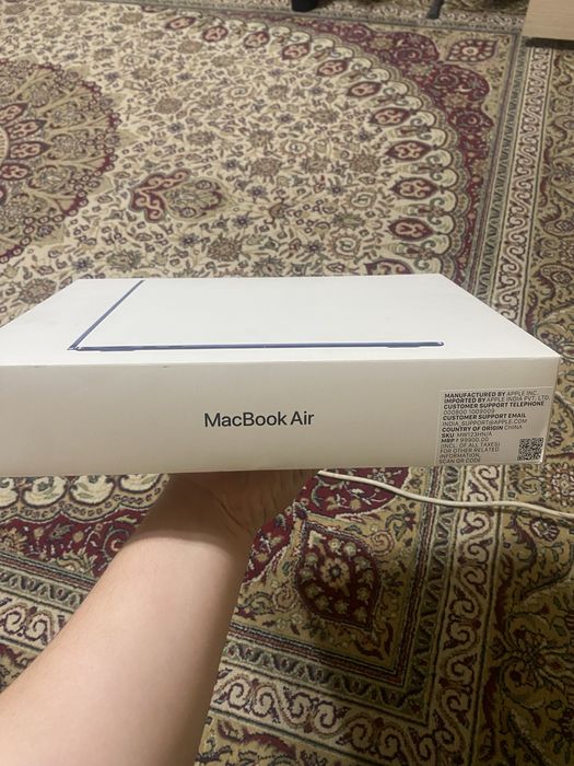 Макбук air 13 2025