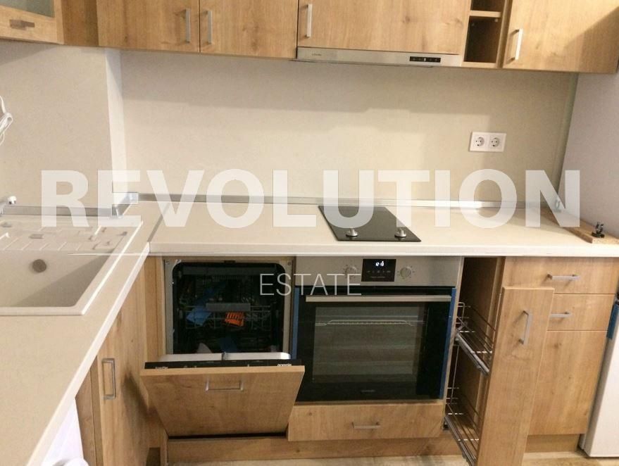 Дава се под наем Двустаен апартамент в Варна, Лятно кино Тракия - 55 кв.м за 398.82 € - Снимка #1