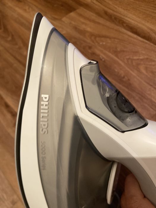 Утюг Philips 5000 Series 2400 W