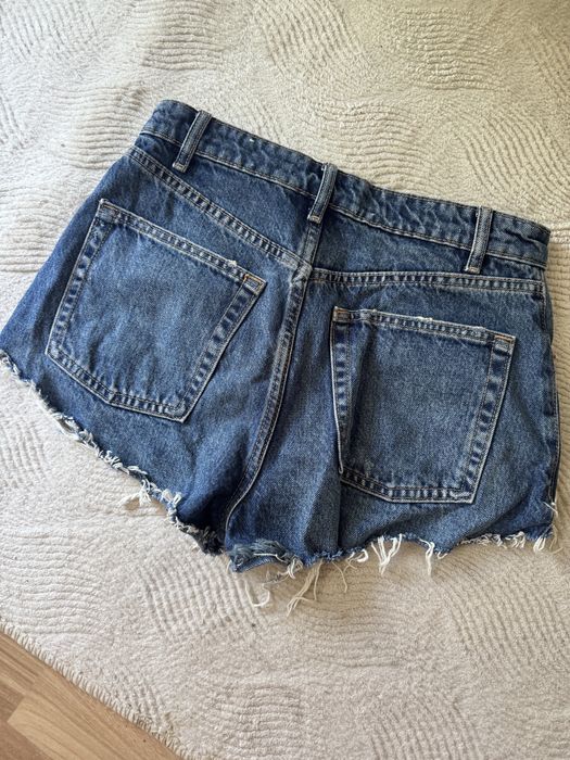 Къси панталони Zara
