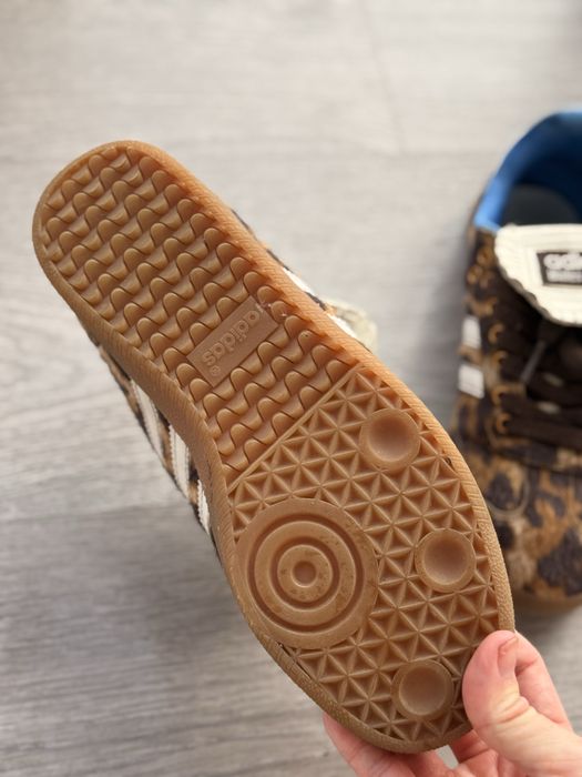 Продам adidas размер 35-36