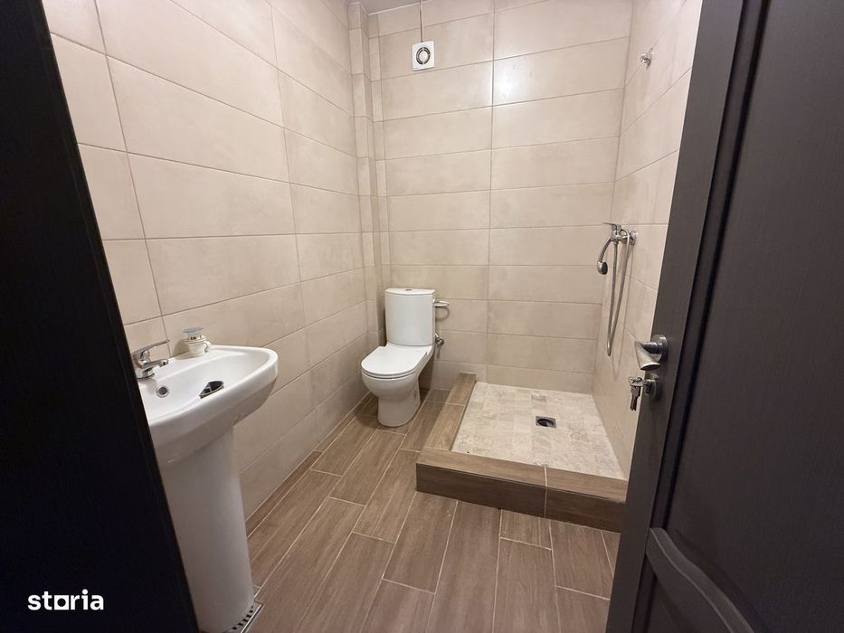 Spațiu semidemisol de vânzare – ideal pentru investiție, Mamaia Nord