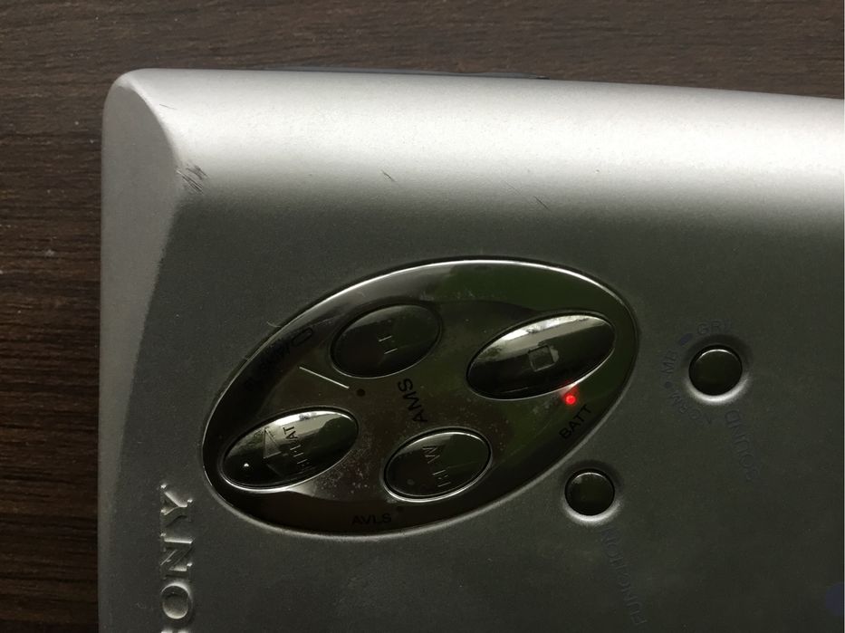 Walkman Sony model WM-EX/526
