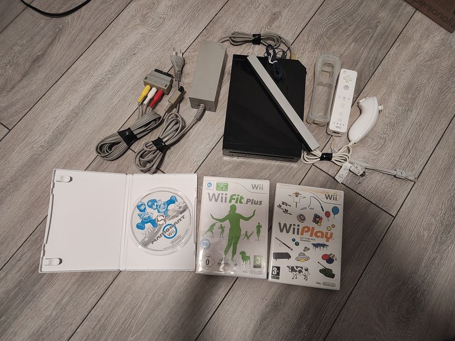 Nintendo WII Black + 3 jocuri