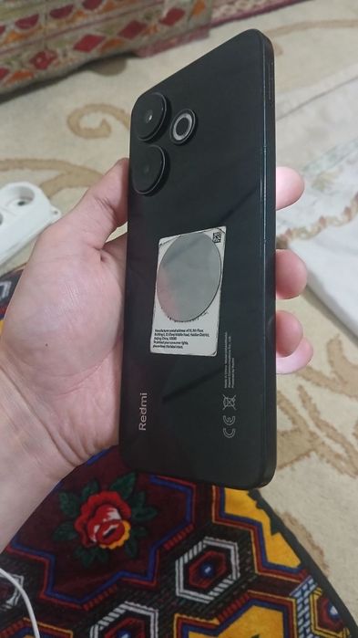 Redmi 13. 6/128 Qora rangi