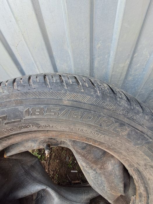 Продам летрие шины