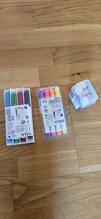 Sevalet/ tabla de scris IKEA+accesorii noi