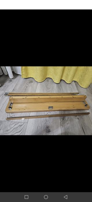 Mașina de tricotat românească