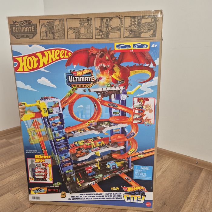 Garajul suprem Hot Wheels