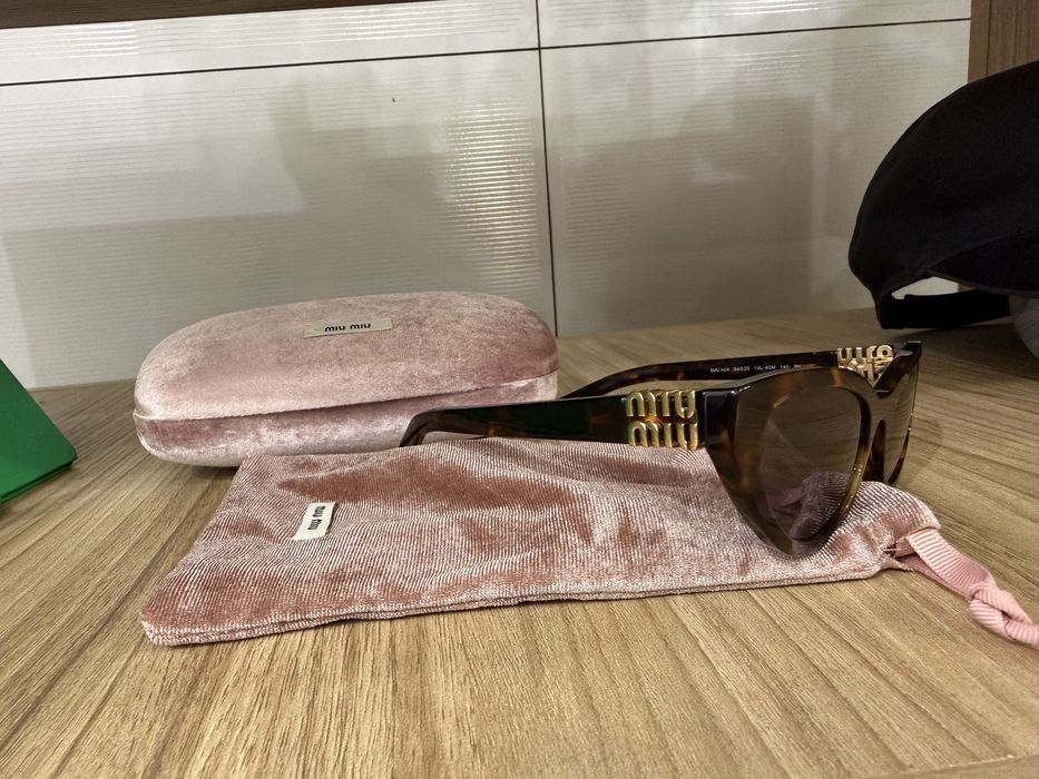 Слънчеви очила Miu Miu