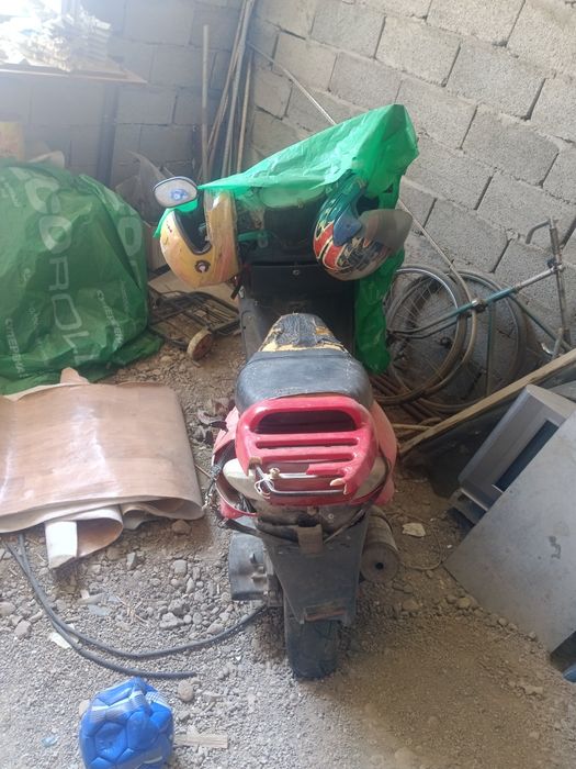 Скутер 150куб Tissong