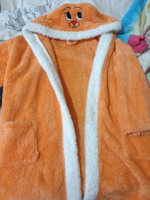 Теплые вещи на девочку от6 до 10 лет