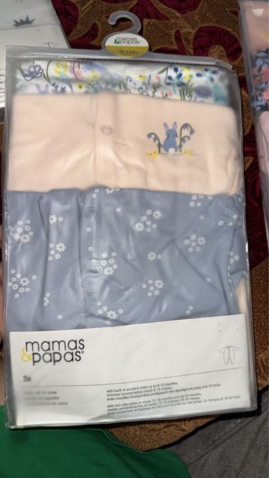 попугай волнистые мальчик и девочка с клеткой (2)