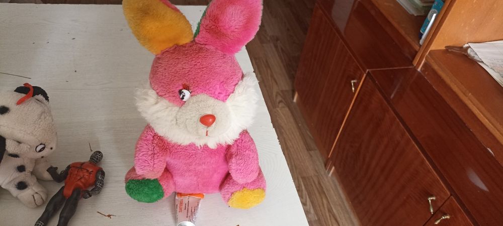 Мягкие игрушки б/у чистые, человек паук в отличном состоянии