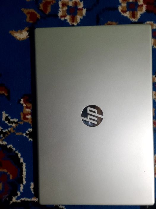 HP core i3 1315U 13 avlod notebook 5 oy bo'ldi olinganiga yangidek hor