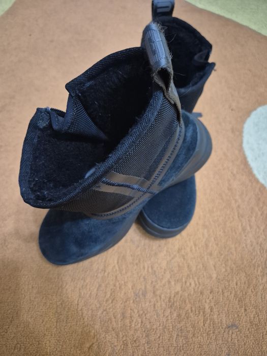 UGG originale purtate foarte putin